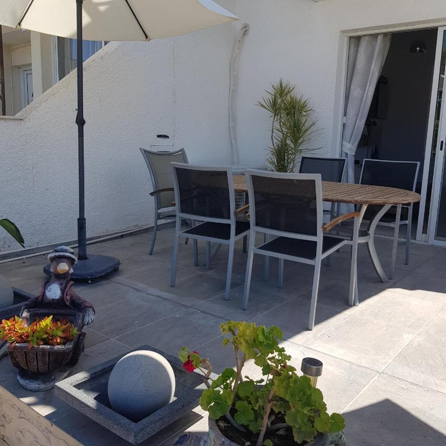 パ フォスPeaceful Townhouse With Private Pool Near The Seaアパートメント エクステリア 写真