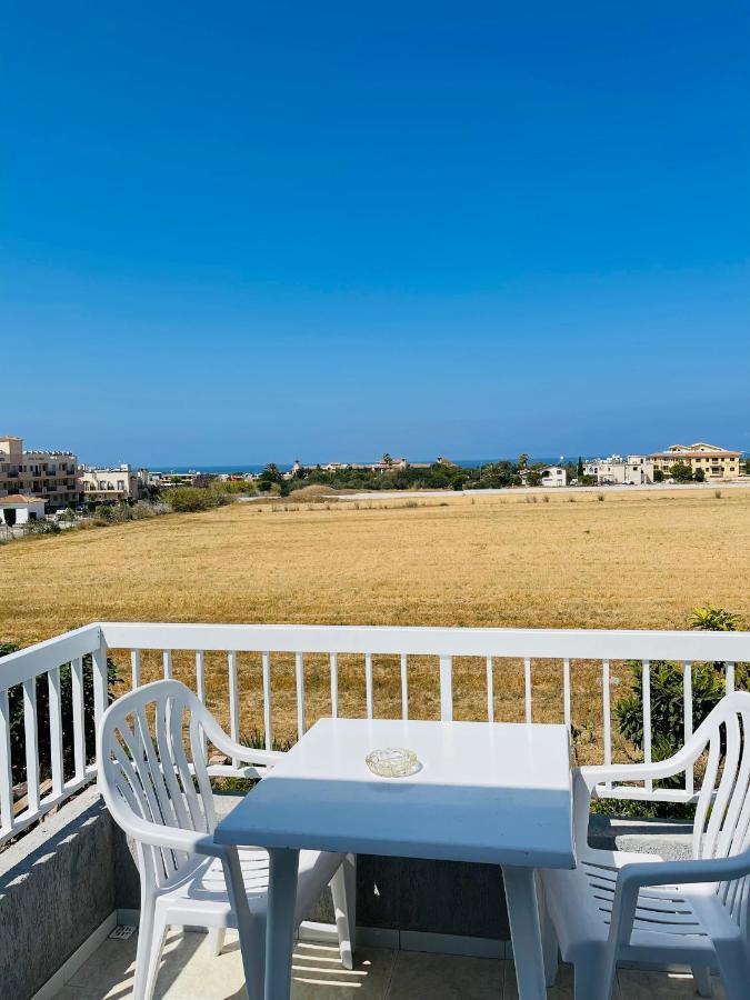 パ フォスPeaceful Townhouse With Private Pool Near The Seaアパートメント エクステリア 写真